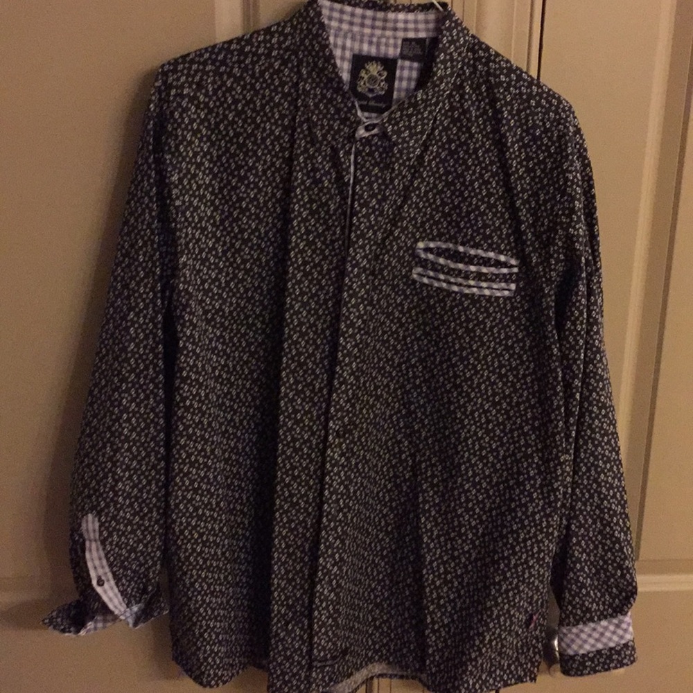Used dress shirt black size XL English Laundry